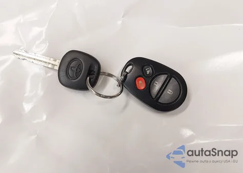 2006 Toyota Sienna Le from USA, damaged, VIN 5TDBA23CX6S070912